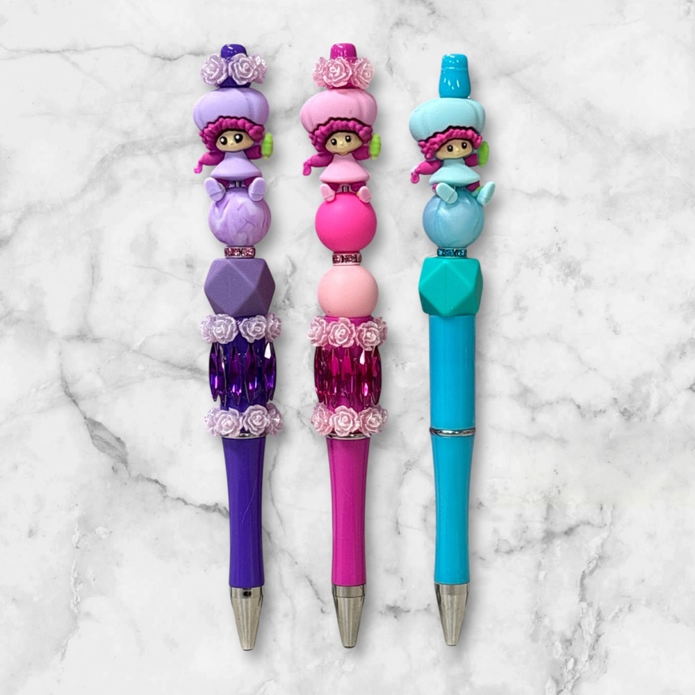 Doll Handcrafted Pen (1)